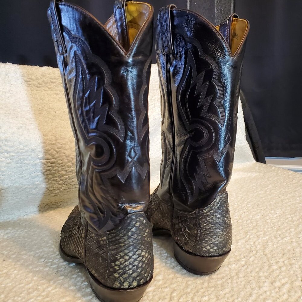 Tony Lama Canebrake Rattlesnake Boots. 9.5 D - Picture 4 of 16